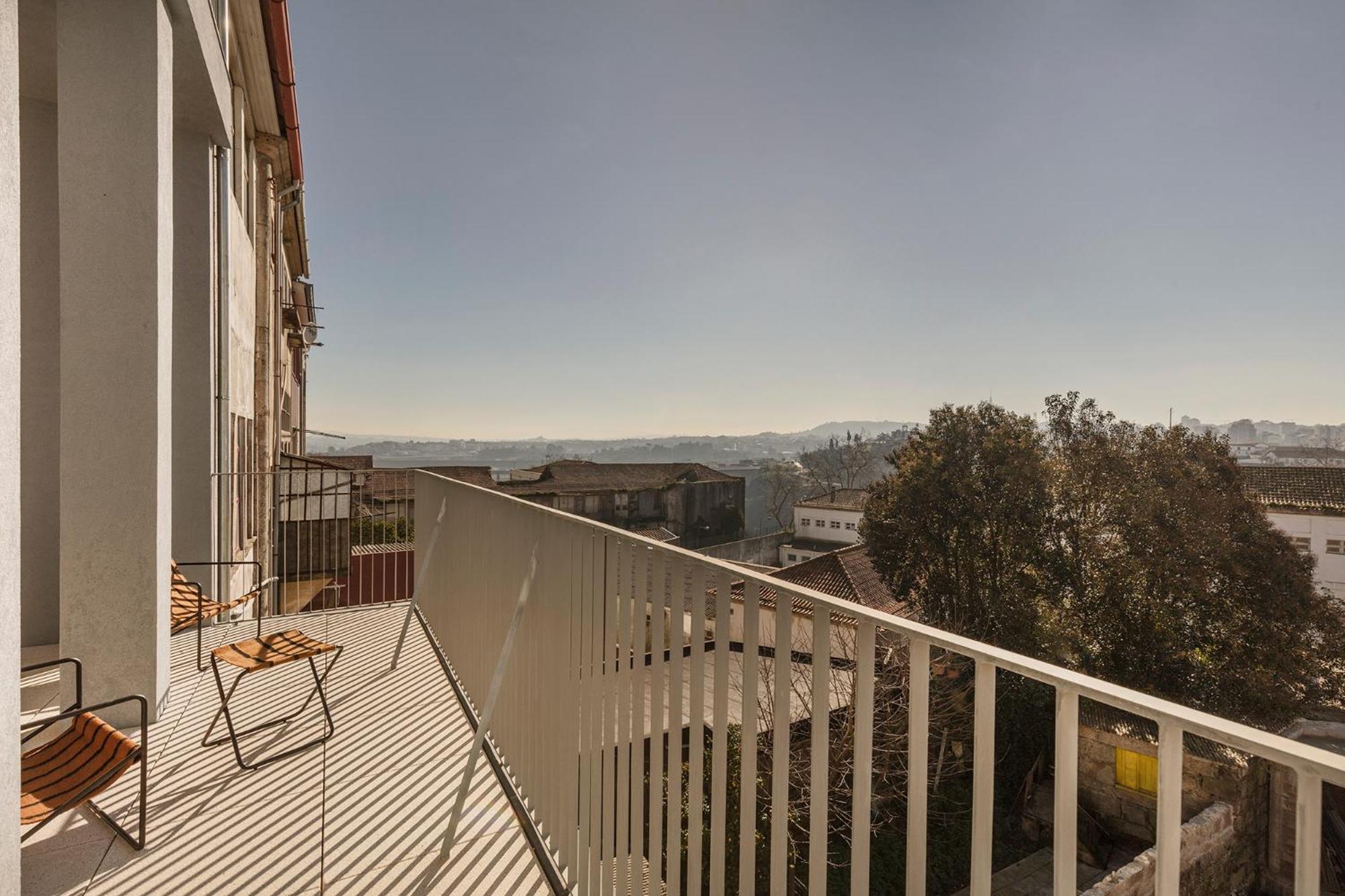 Vandoma Living Suites Porto Exterior photo