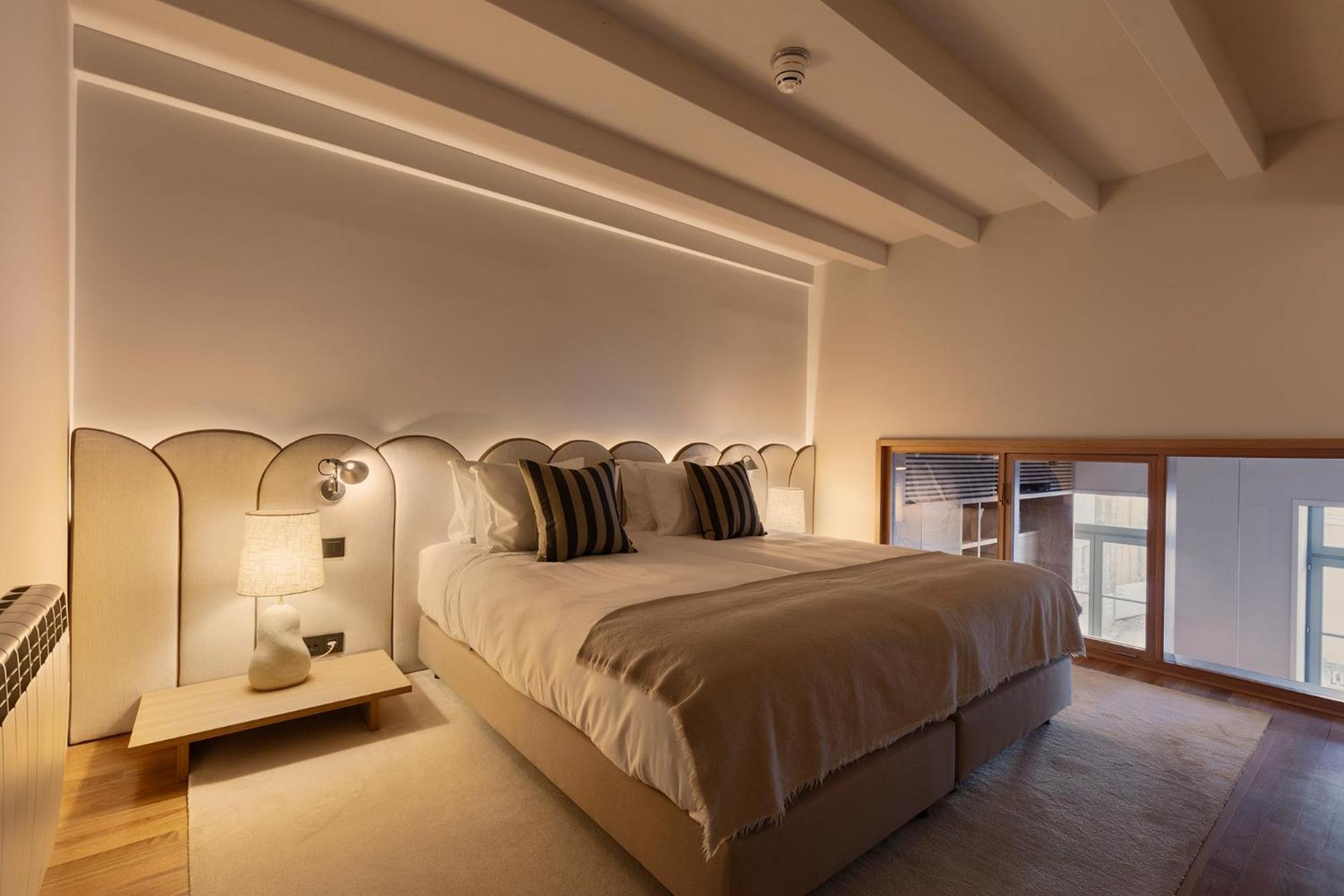 Vandoma Living Suites Porto Room photo