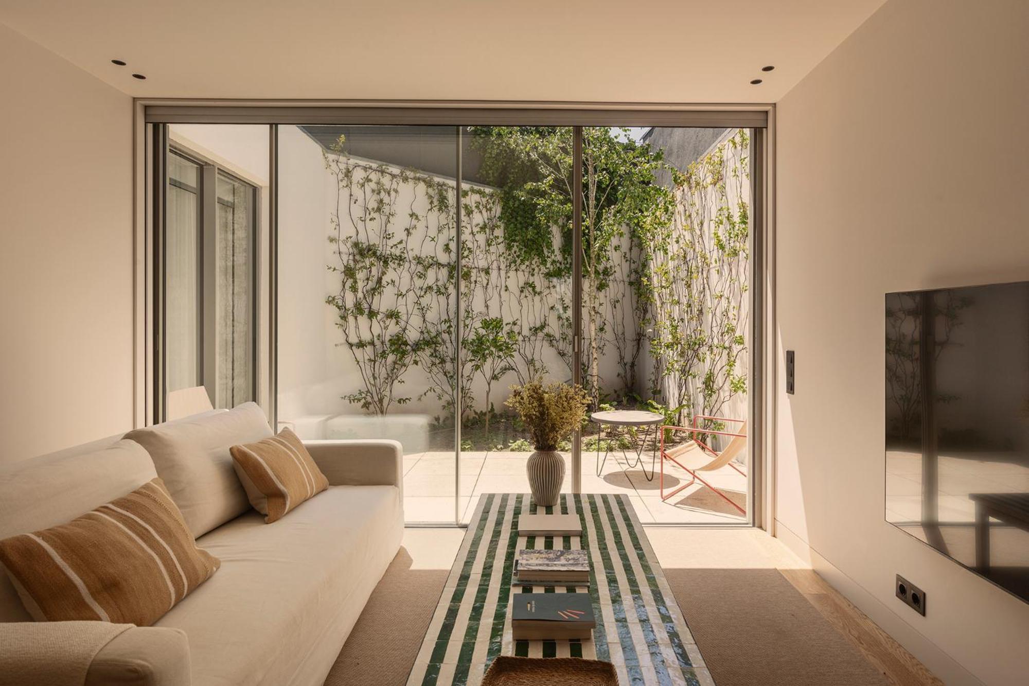 Vandoma Living Suites Porto Exterior photo